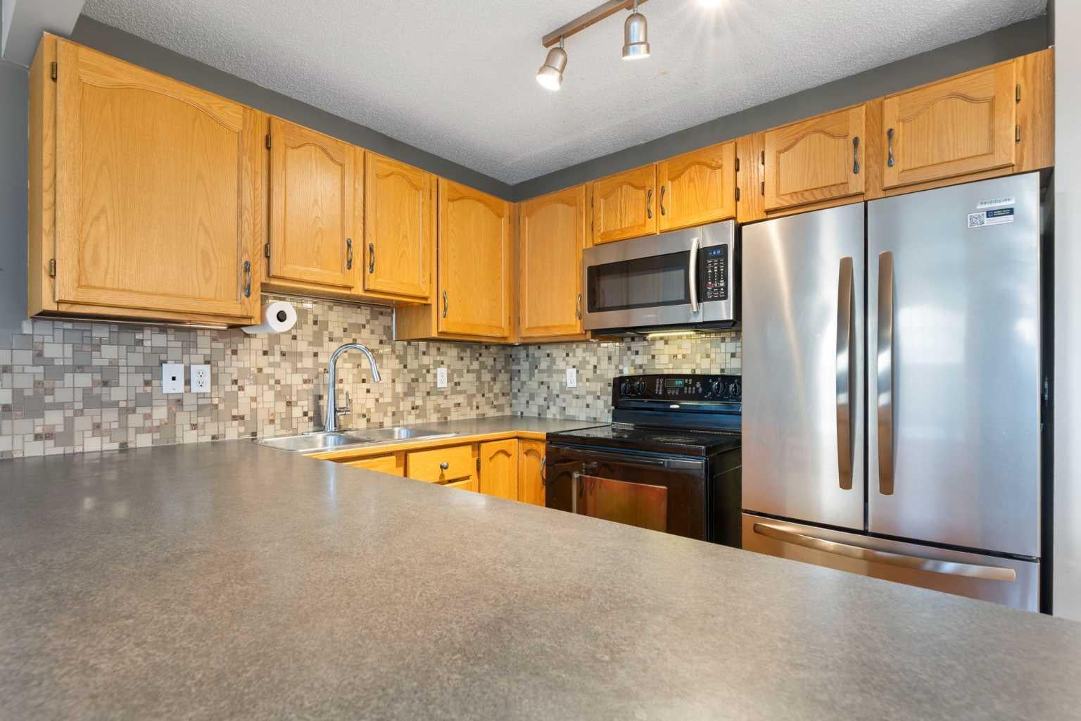 153 Everstone Place SW