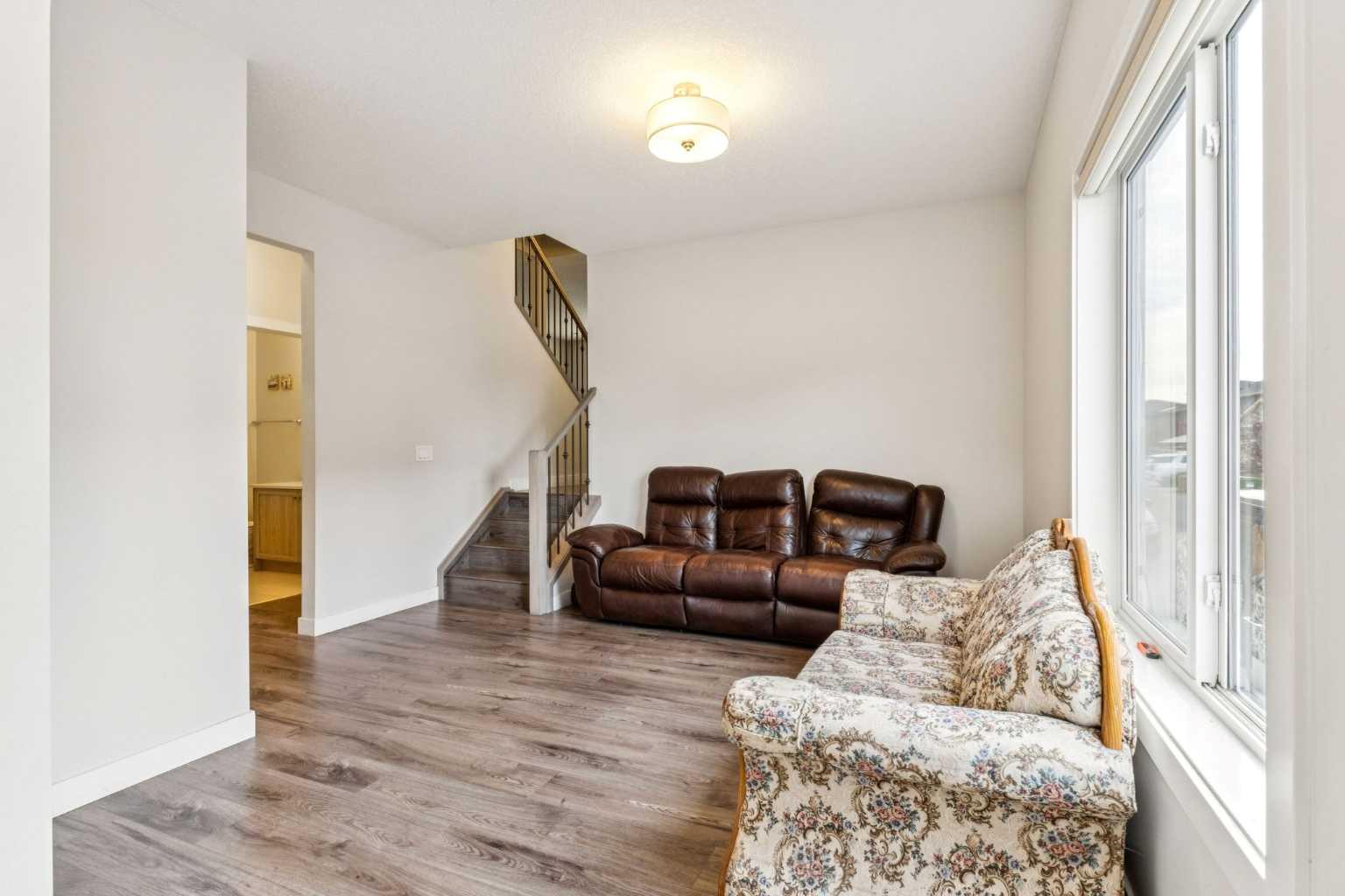 118 Saddlestone Park NE