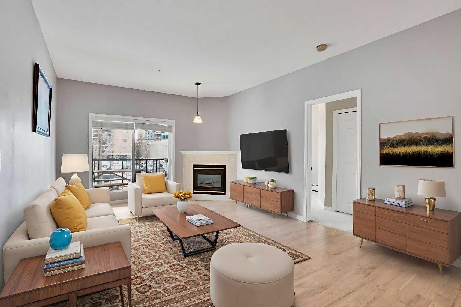 126 14 Avenue SW 204