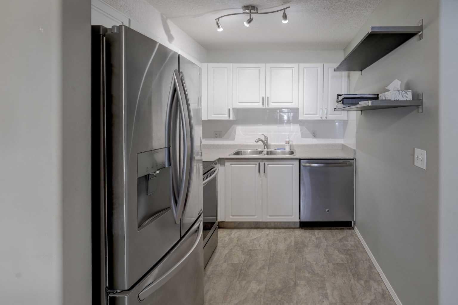 550 Prominence Rise SW 205