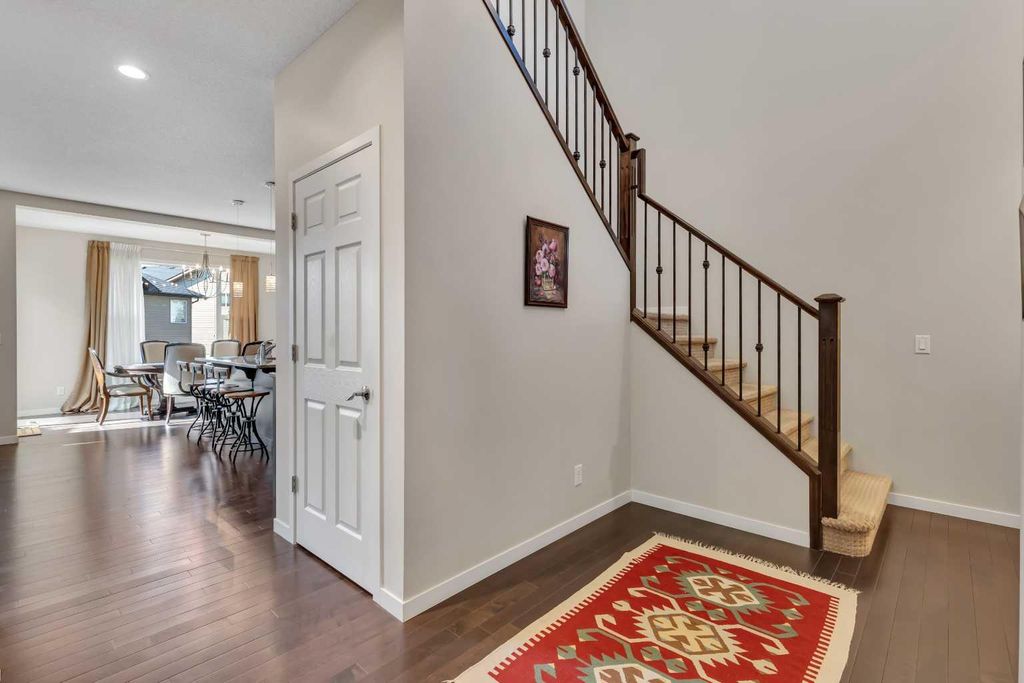 Photo of 1544 Panatella Boulevard NW, Calgary, AB T3K 0W3 (MLS # A2277362)