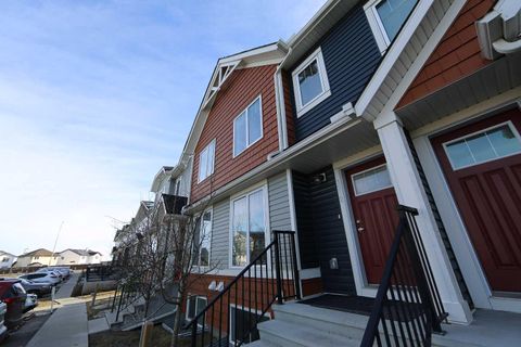 7451 Falconridge Boulevard NE 1512 Calgary AB T3J 0Z8