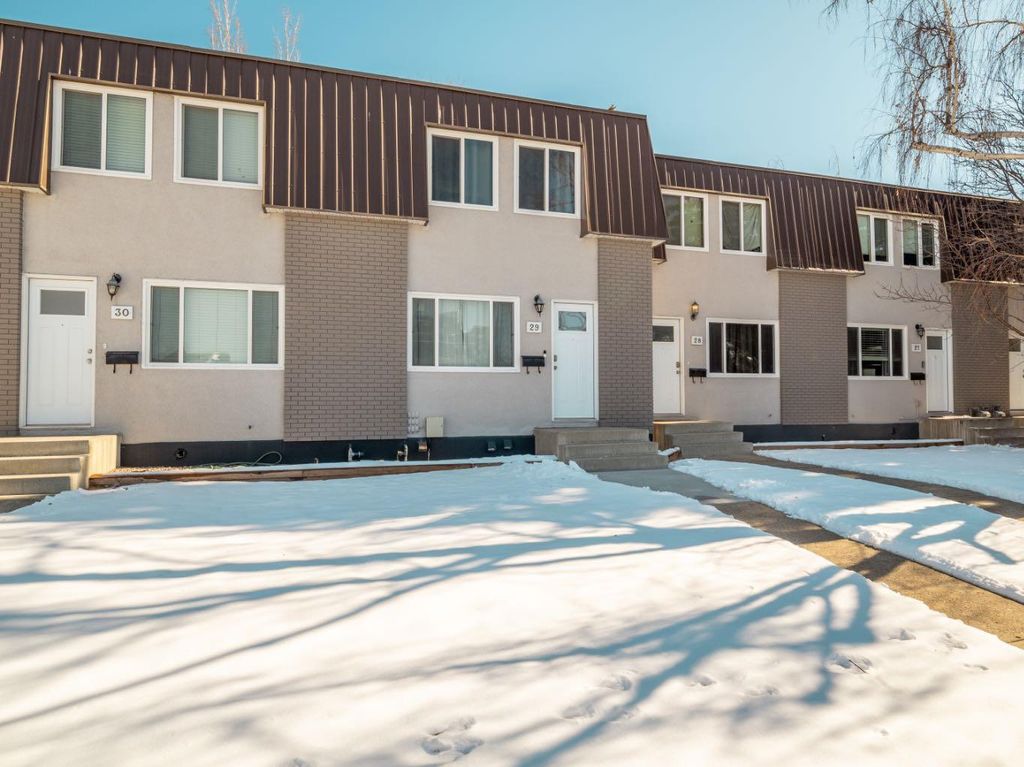 Photo of 3406 20 Avenue S #29, Lethbridge, AB T1K 3M8 (MLS # A2291514)