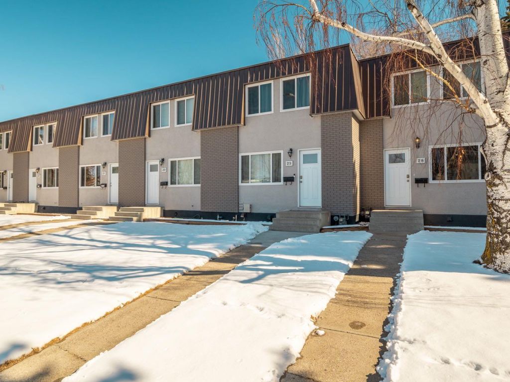 Photo of 3406 20 Avenue S #29, Lethbridge, AB T1K 3M8 (MLS # A2291514)