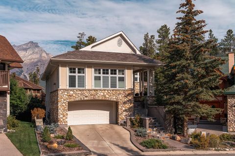 107 Lougheed Circle Banff AB T1L 1B9