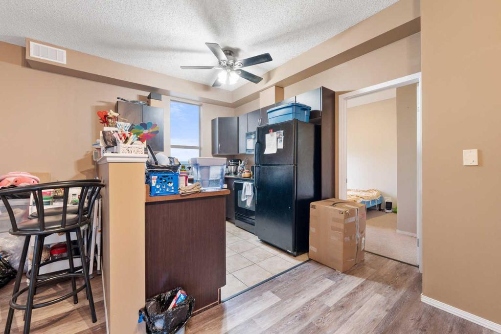 Photo of 1053 10 Street SW #1101, Calgary, AB T2R 1S6 (MLS # A2273587)