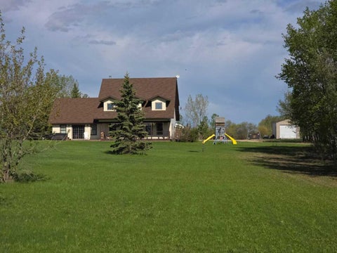 Photo of 82125 RR 203, Rural Northern Sunrise County, AB T0H 2R0 (MLS # A2322510)