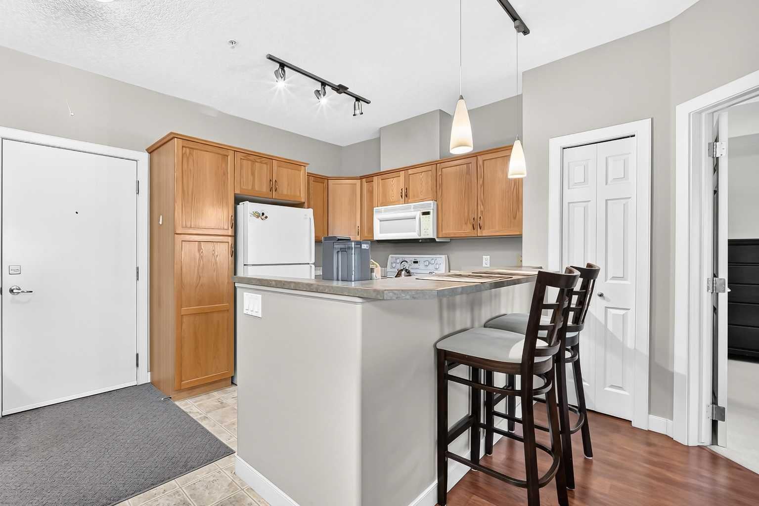 1414 17 Street SE 303