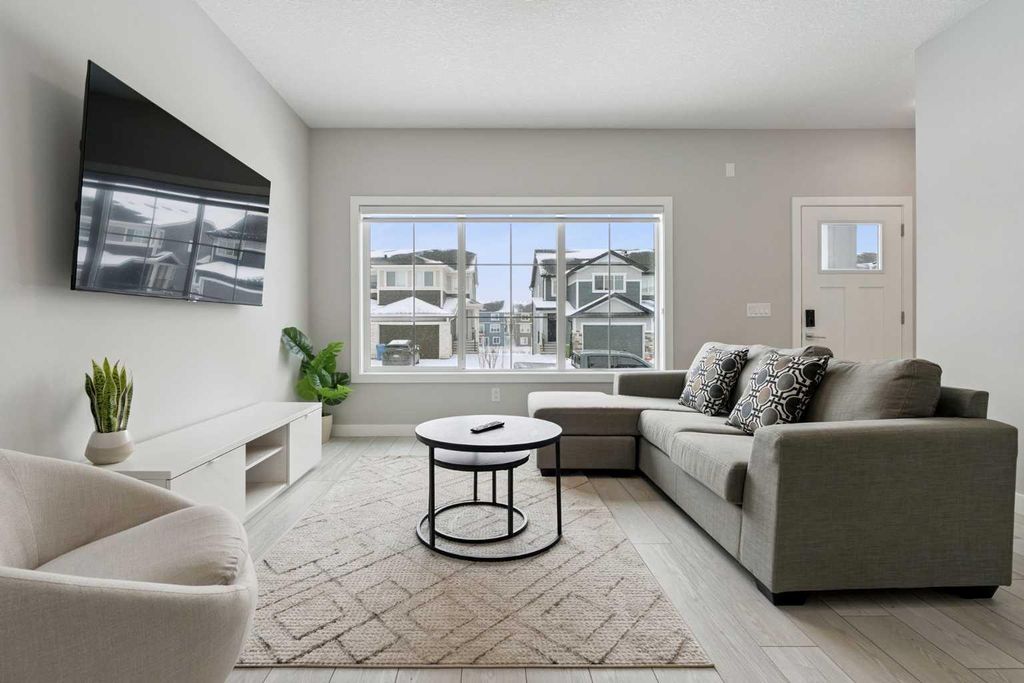 Photo of 556 Chelsea Gardens, Chestermere, AB T1X 2V4 (MLS # A2289565)