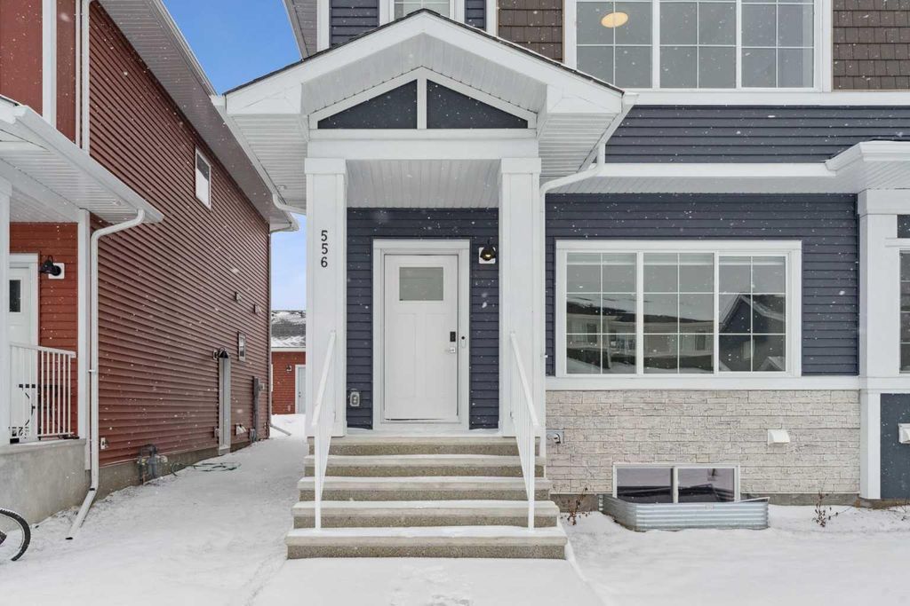 Photo of 556 Chelsea Gardens, Chestermere, AB T1X 2V4 (MLS # A2289565)