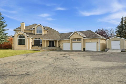 Photo of 28 Bearspaw Acres, Rural Rocky View County, AB T3R 1H7 (MLS # A2351294)