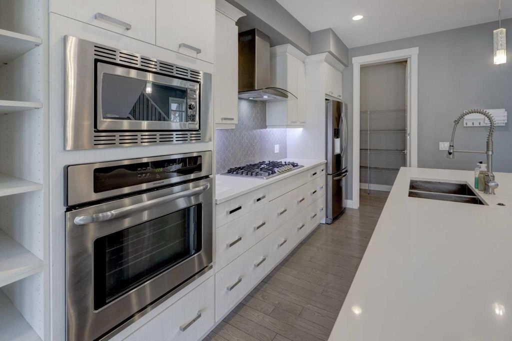 Photo of 624 20 Avenue NW, Calgary, AB T2M 1C8 (MLS # A2304295)