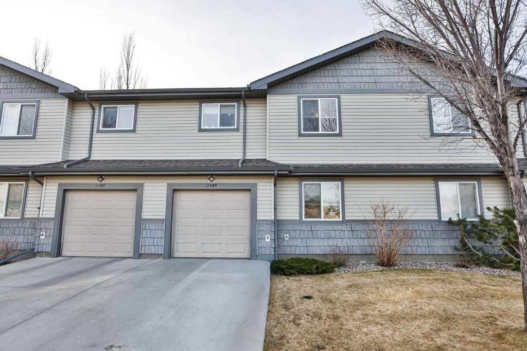 Photo of 149 Silkstone Road W #3, Lethbridge, AB T1J 3Y6 (MLS # A2295431)