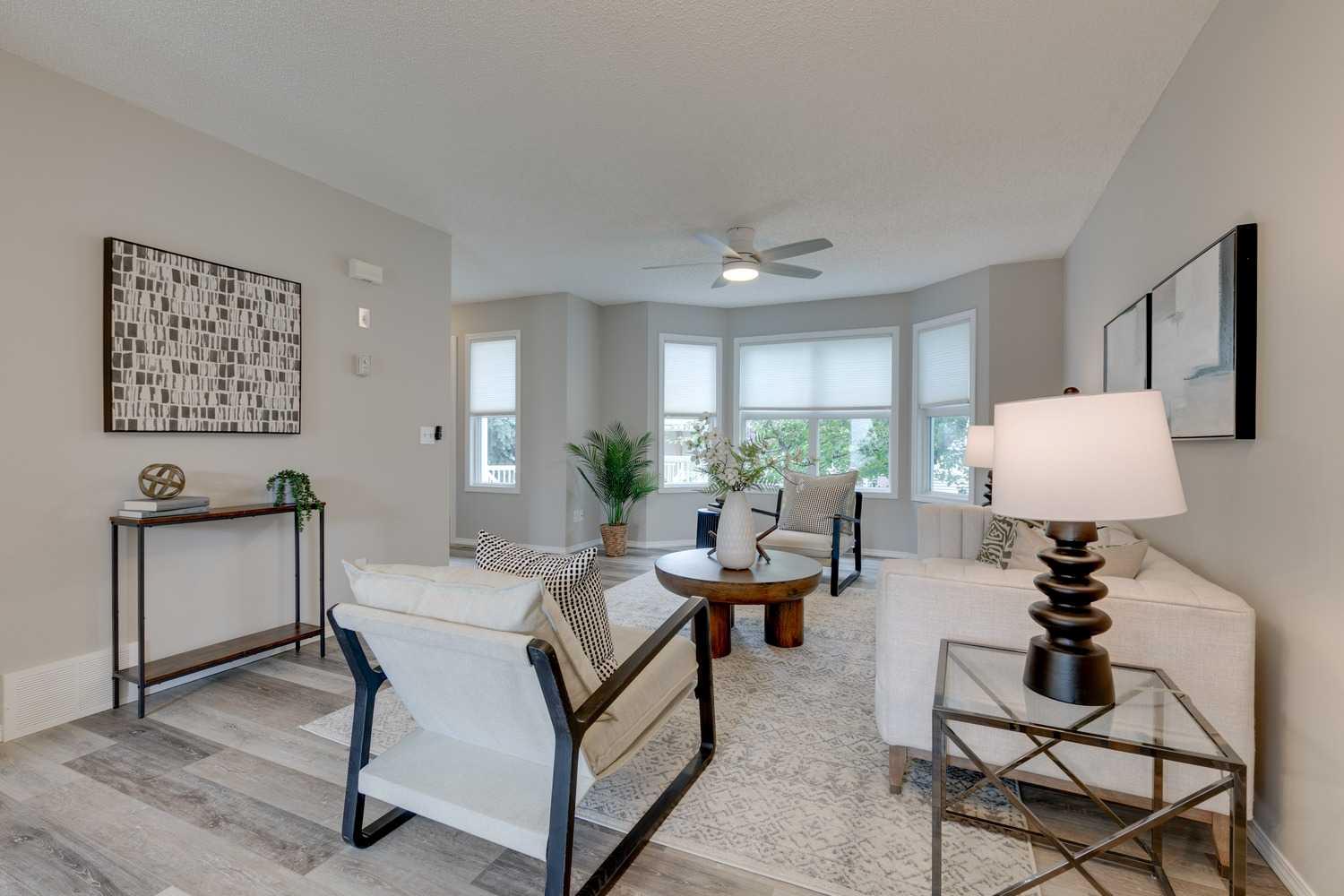 910 Prairie Sound Circle NW