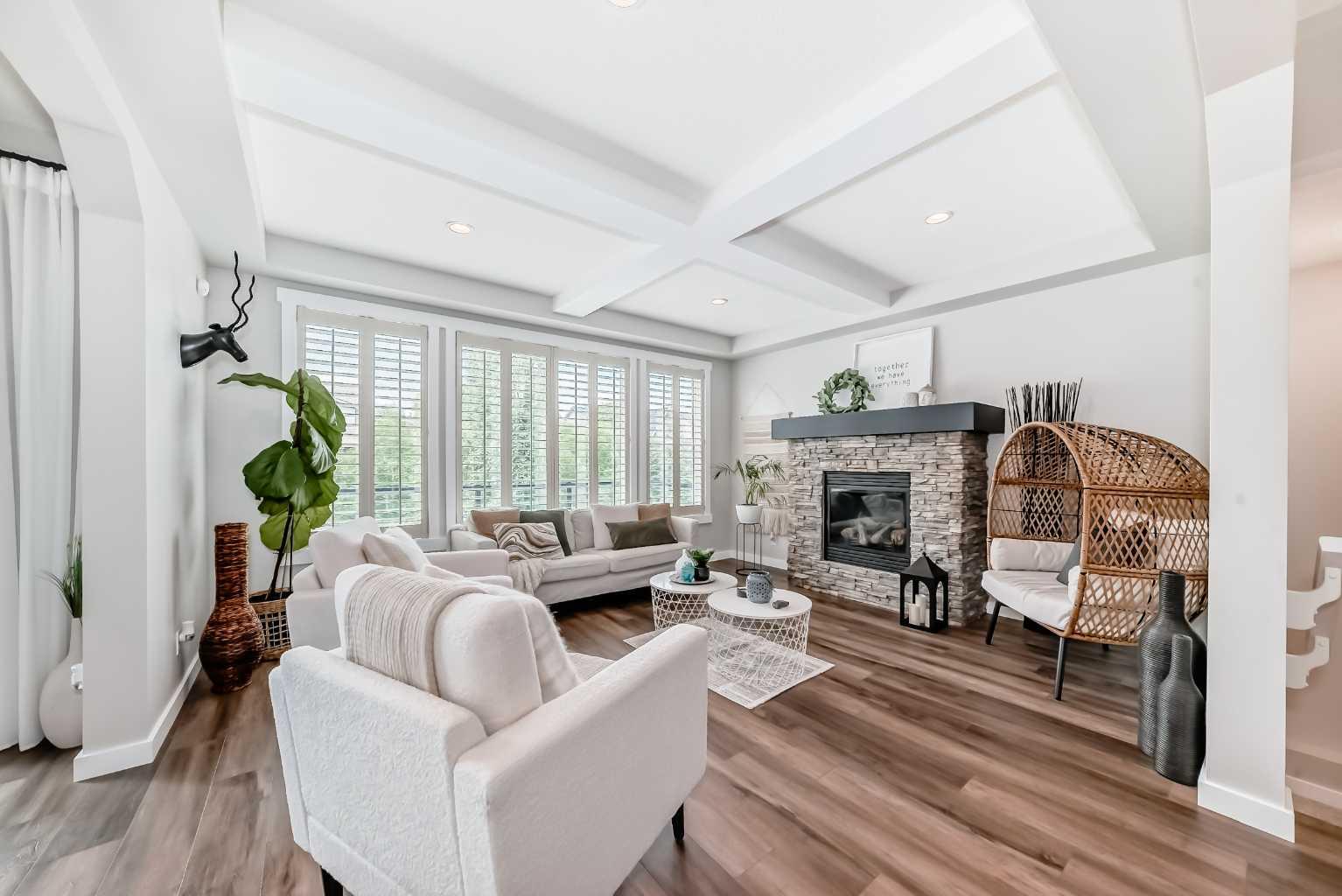 263 Coopers Hill SW