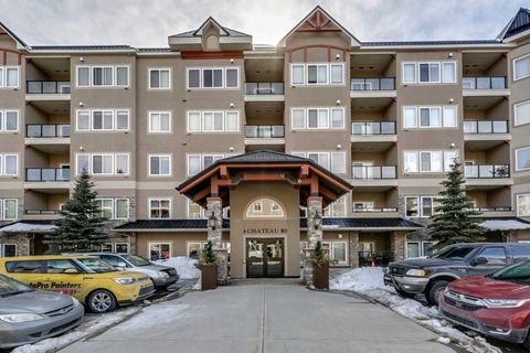 Photo of 10 Discovery Ridge Close SW #211, Calgary, AB T3H 5X3 (MLS # A2294826)