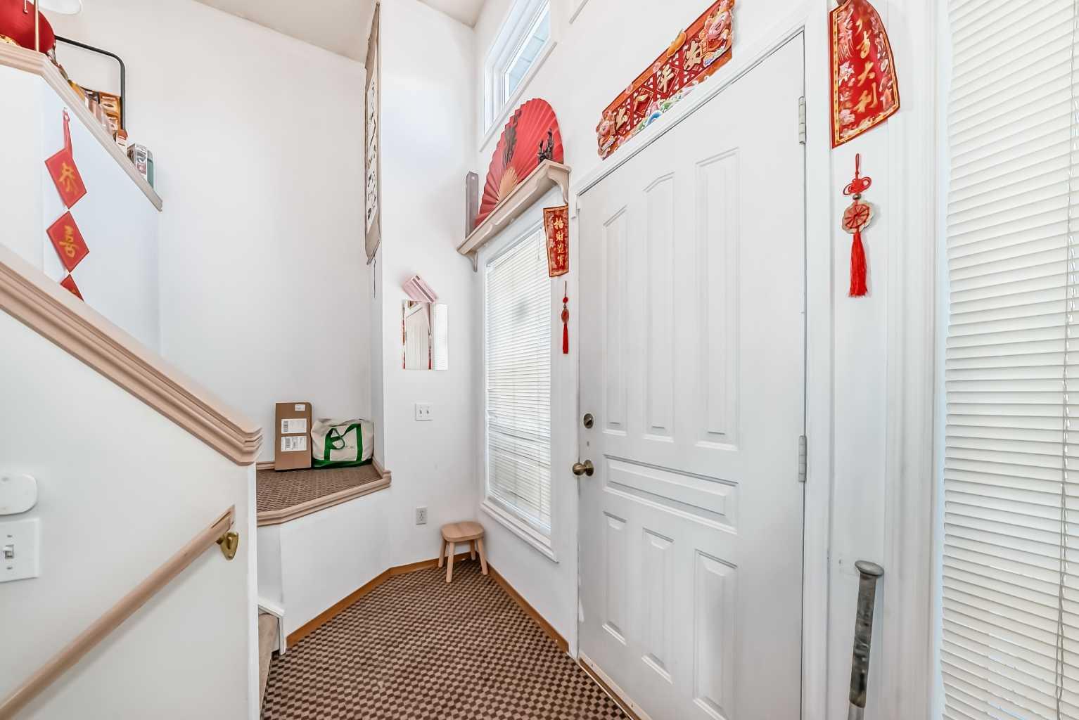 142 Hunterhorn Drive NE