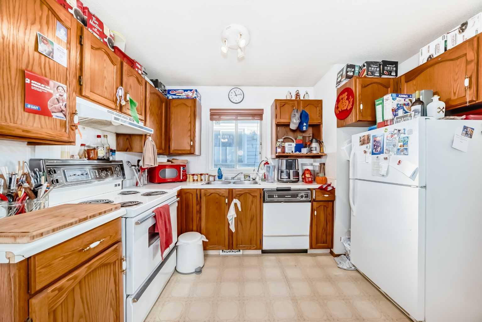 142 Hunterhorn Drive NE