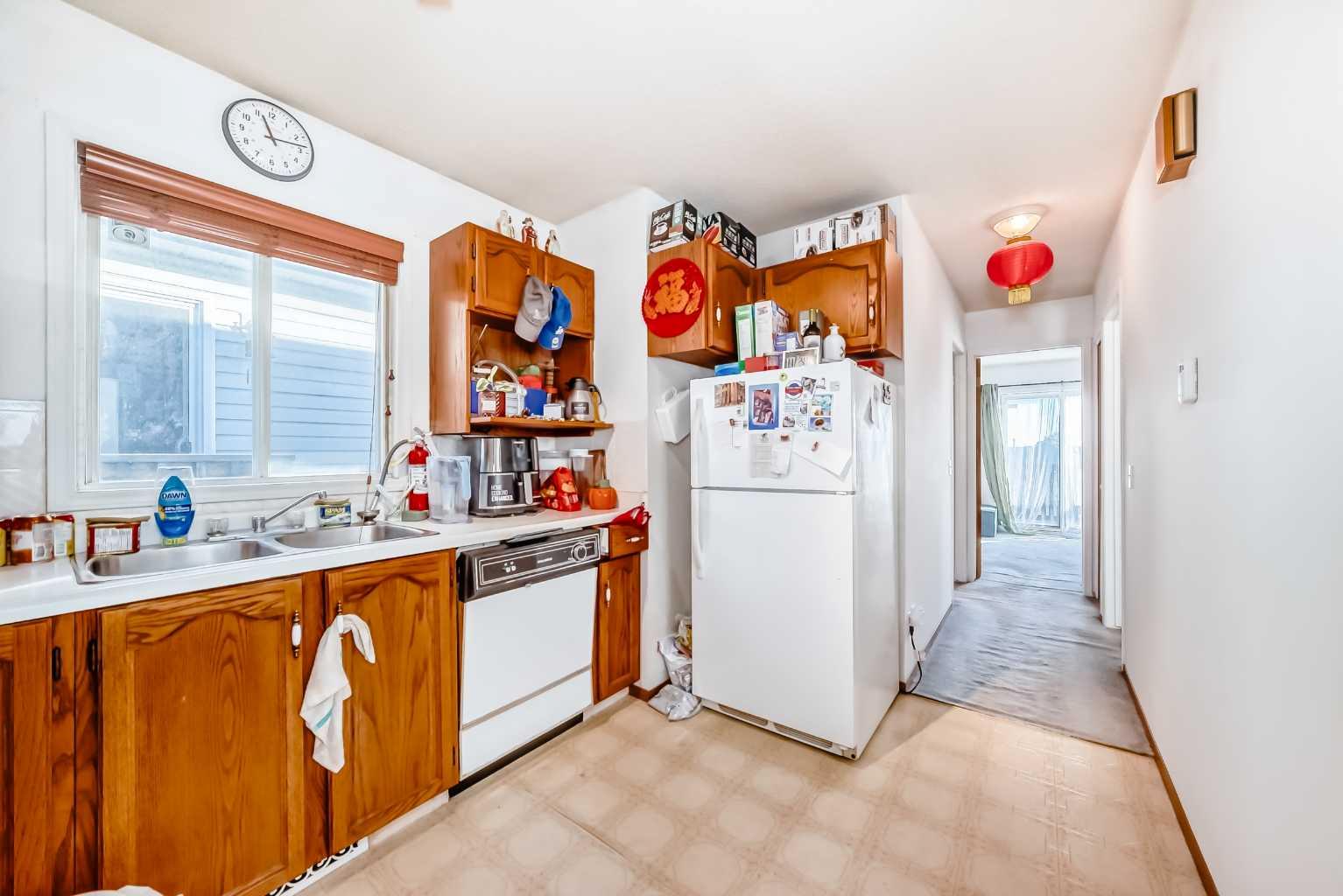 142 Hunterhorn Drive NE