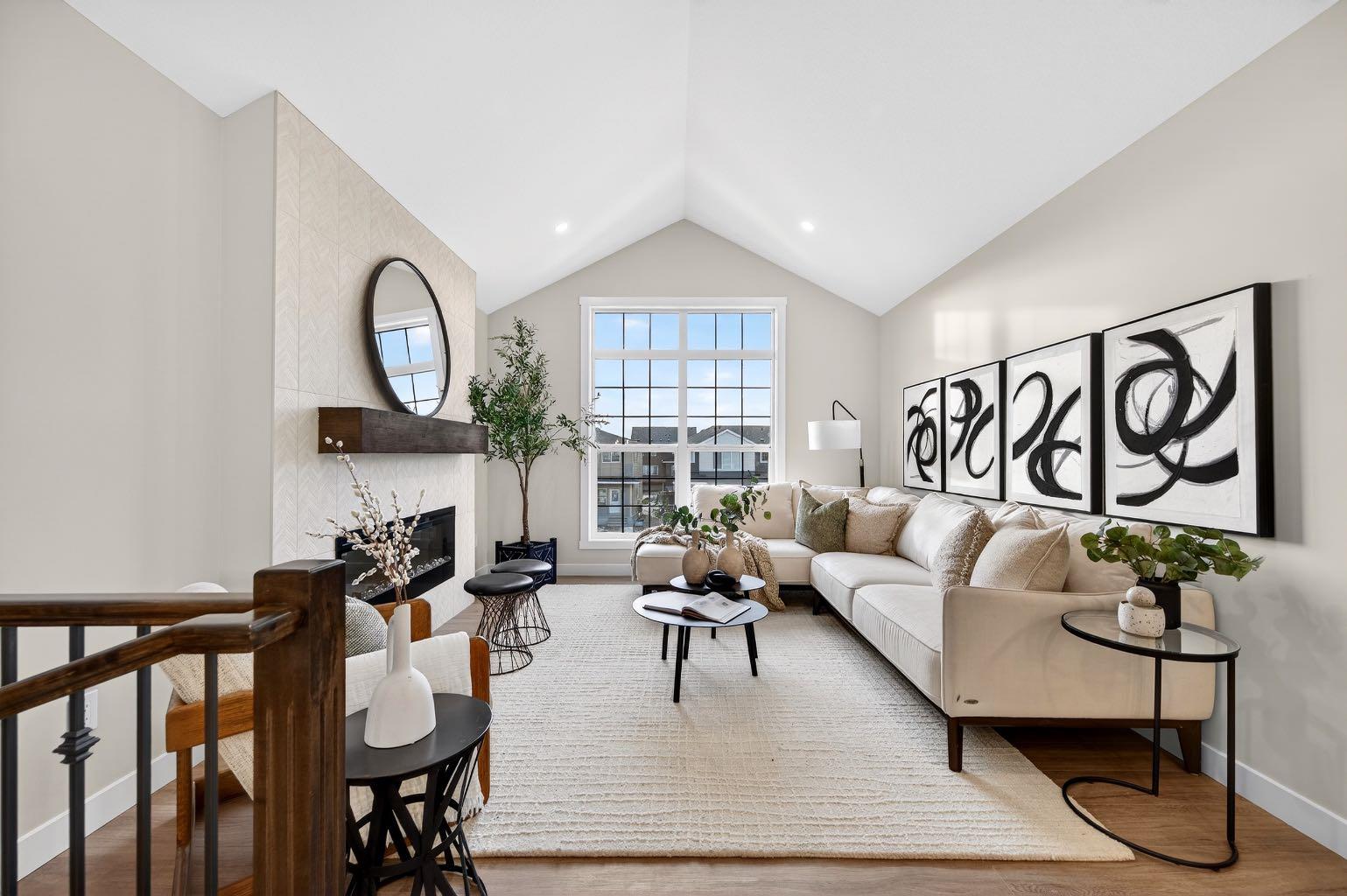 2242 Bayview Drive SW