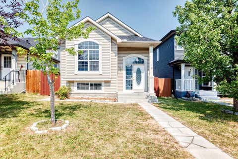 Photo of 76 Coville Close NE, Calgary, AB T3K 5W1 (MLS # A2334149)