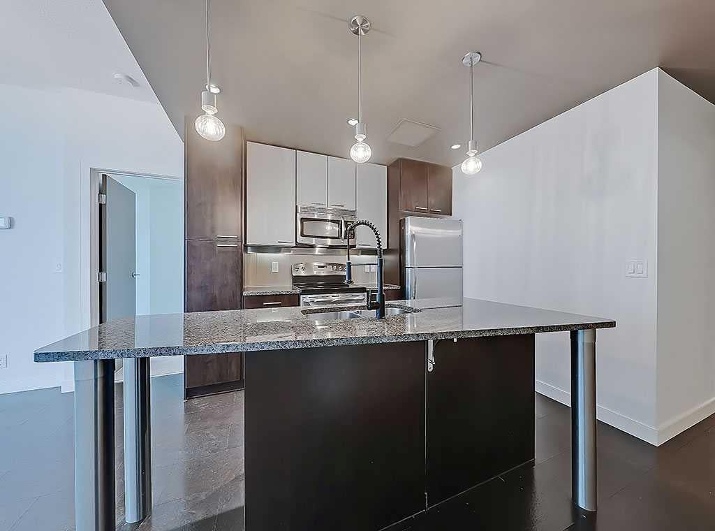 220 12 Avenue SE 902
