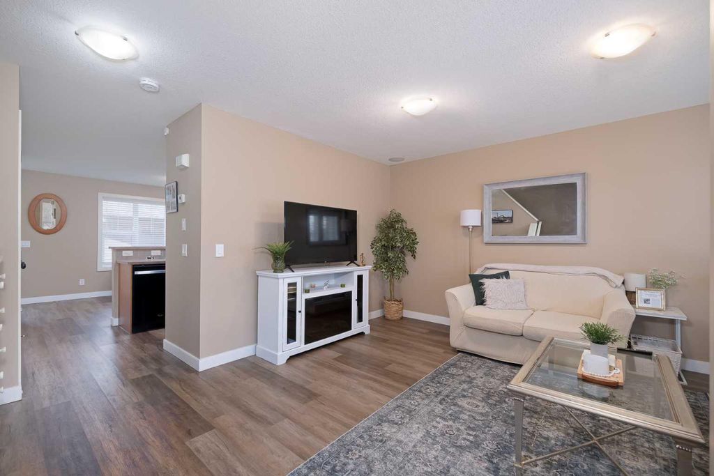 Photo of 2524 Eversyde Avenue SW, Calgary, AB T2Y 5G8 (MLS # A2300740)