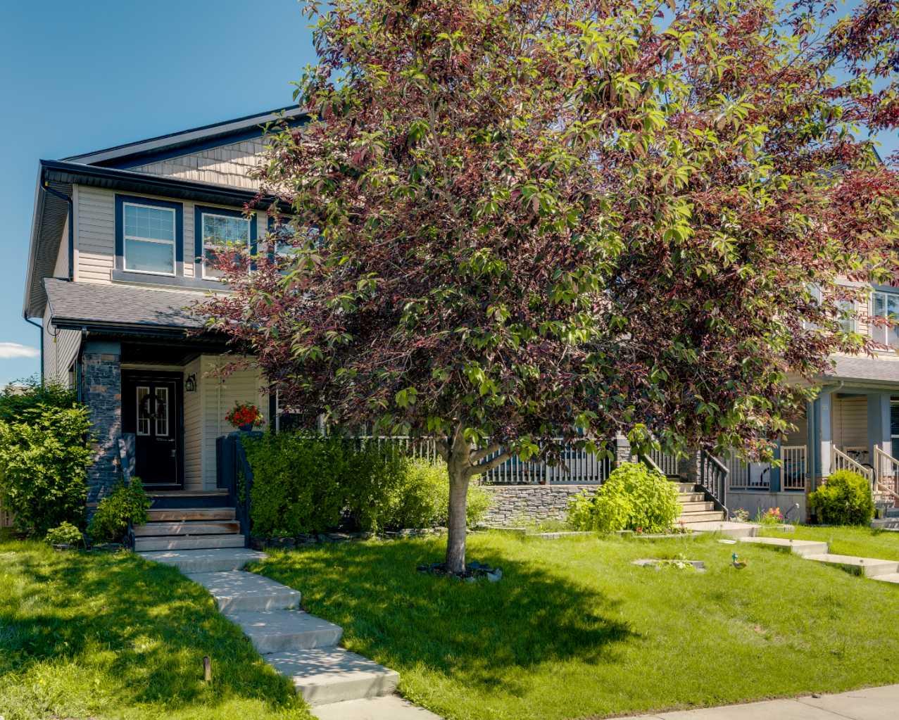 91 Panora Square NW