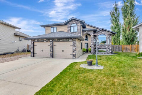 Photo of 2008 47 B Avenue Close, Lloydminster, SK S9V 0Z4 (MLS # A2347893)