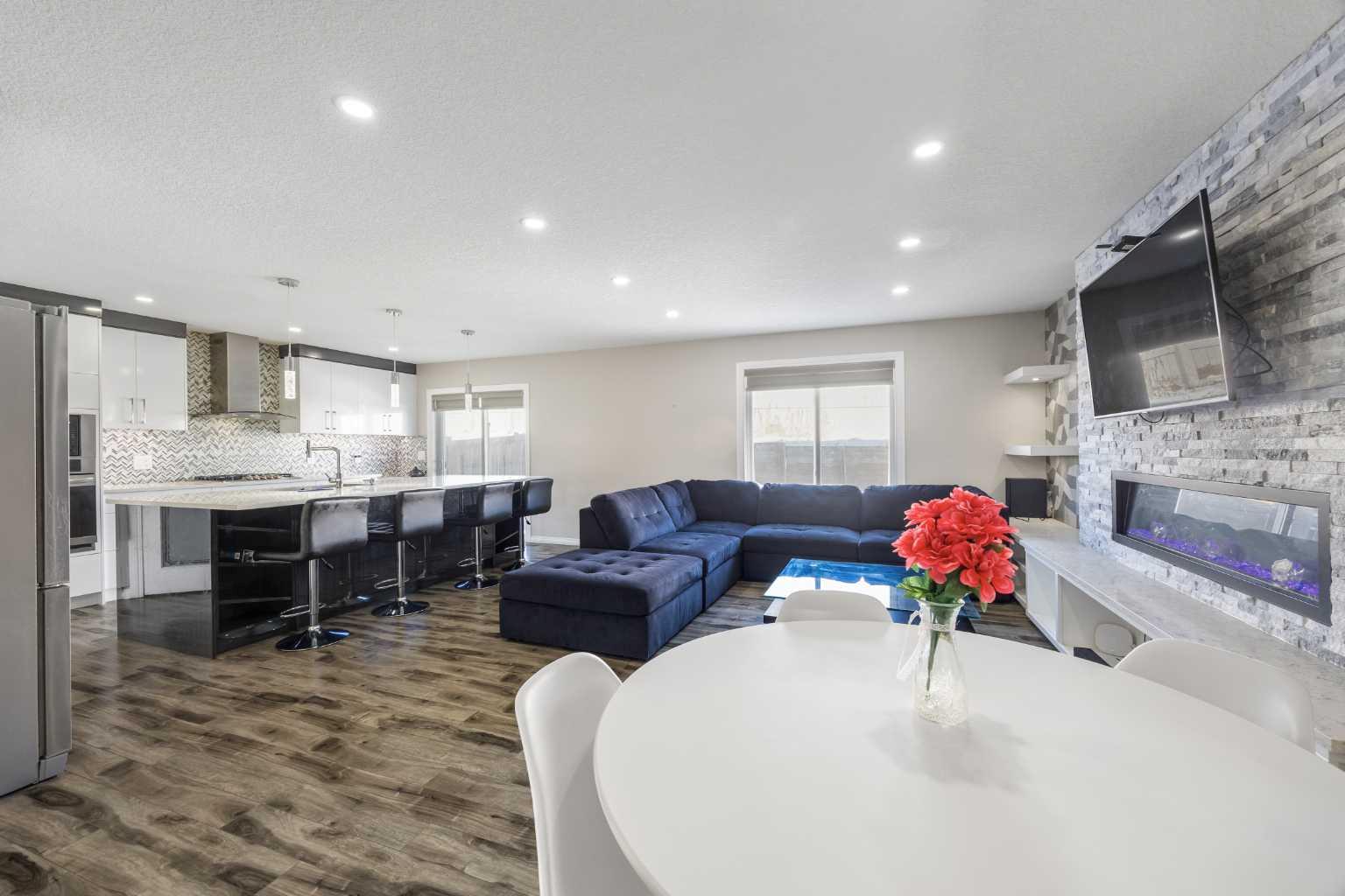 228 Covemeadow Court NE