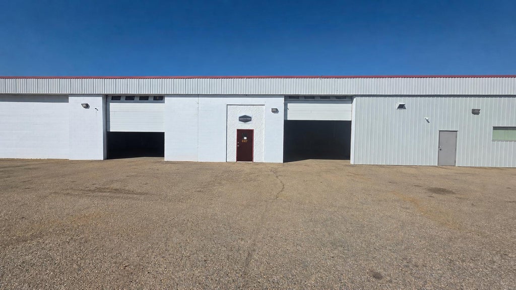 Photo of 6503 67 Street #2 &amp; 3, Red Deer, AB T4P 1A3 (MLS # A2340932)
