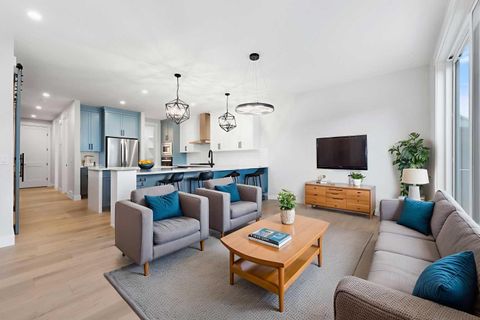 157 Vantage Drive Cochrane AB T4C 3G3