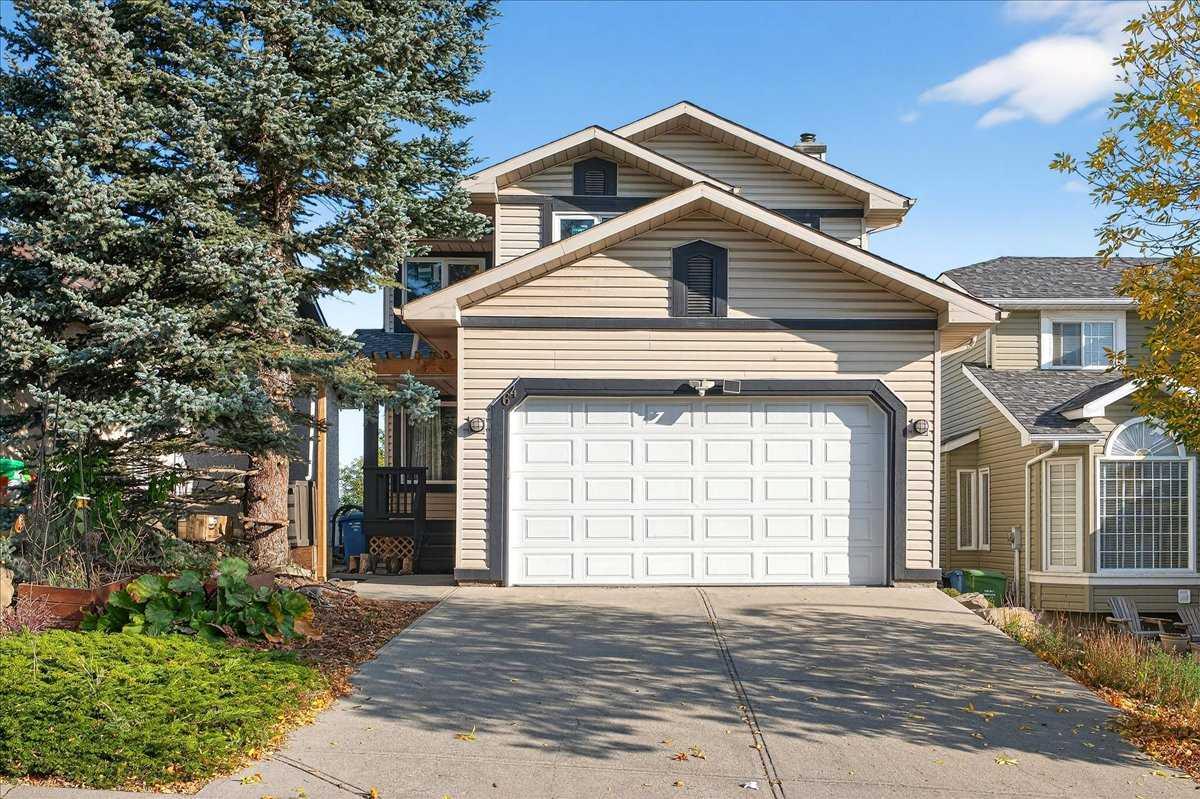 64 Macewan Park Rise NW