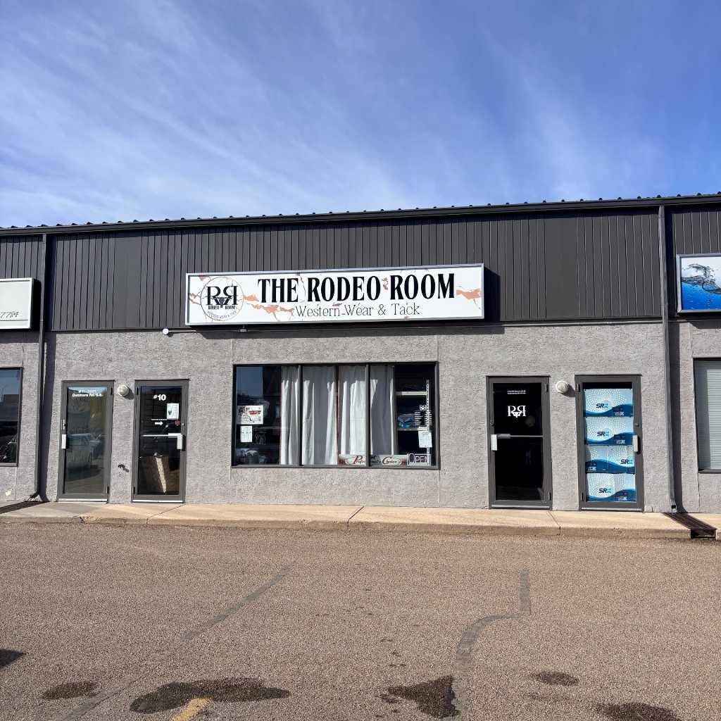 Photo of 3307 Dunmore Road SE #10, Medicine Hat, AB T1B 3R2 (MLS # A2292619)