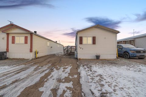 Photo of 167 Grant Way, Fort McMurray, AB T9H 5J3 (MLS # A2307182)