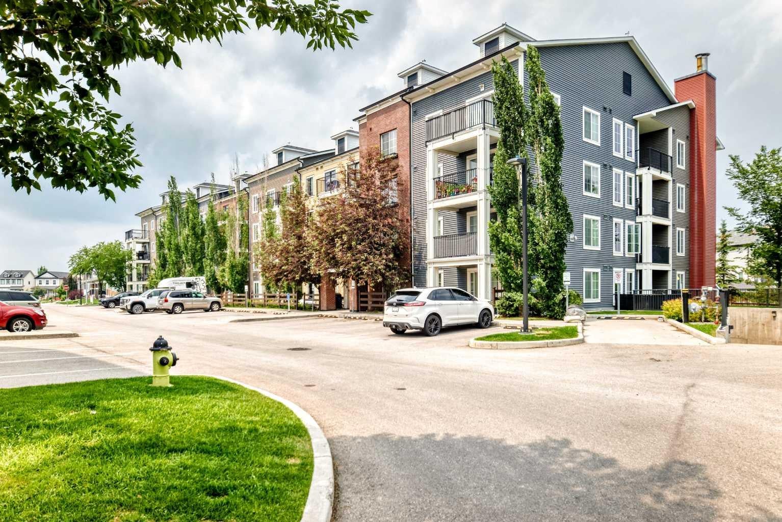 755 Copperpond Boulevard SE 4302
