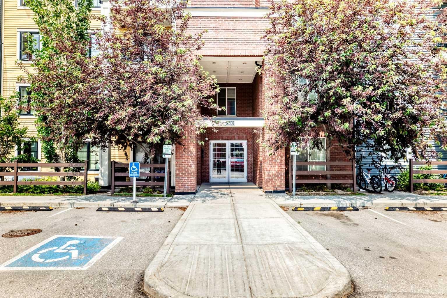 755 Copperpond Boulevard SE 4302