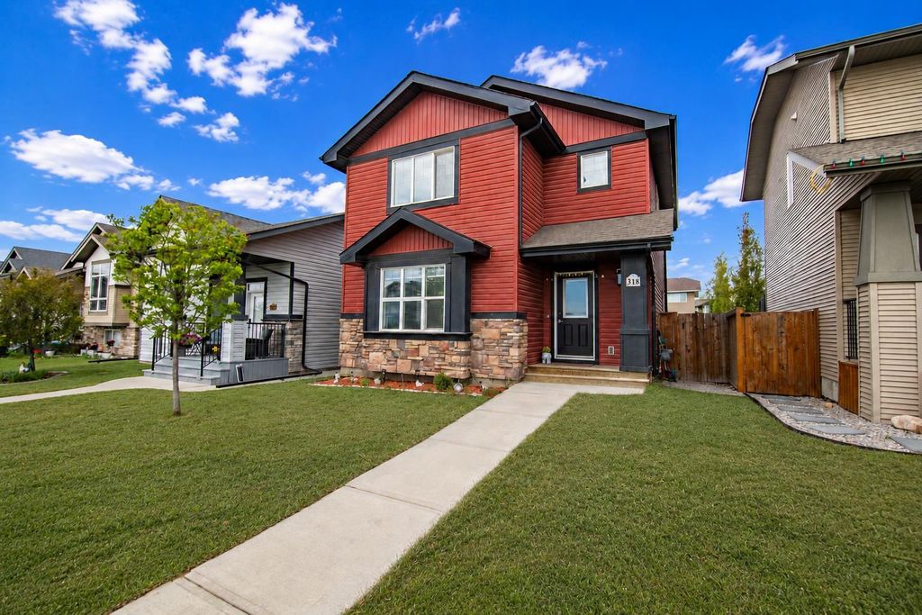 Photo of 318 Teasdale Drive, Red Deer, AB T4P 0T1 (MLS # A2331450)