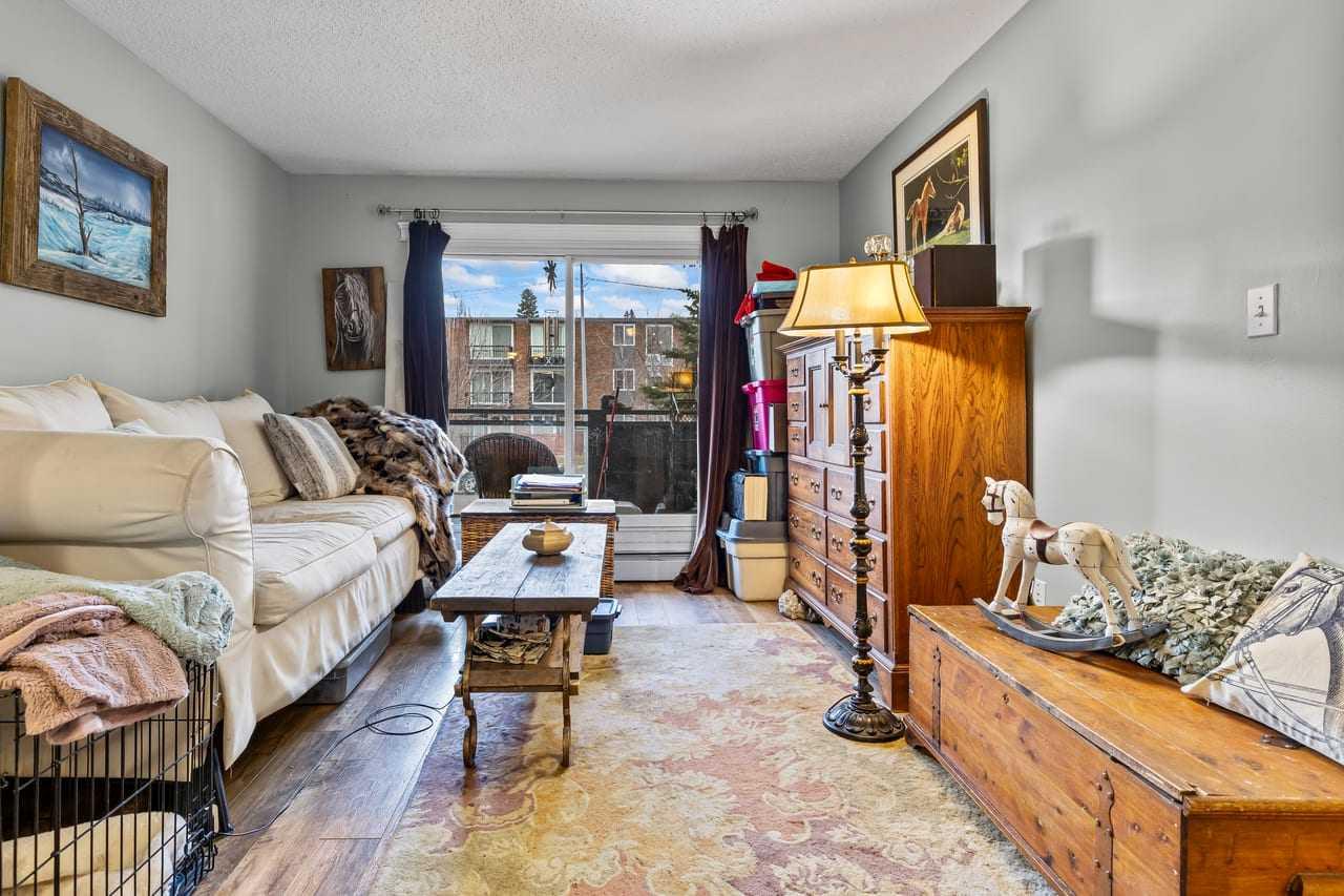 2010 11 Avenue SW 201