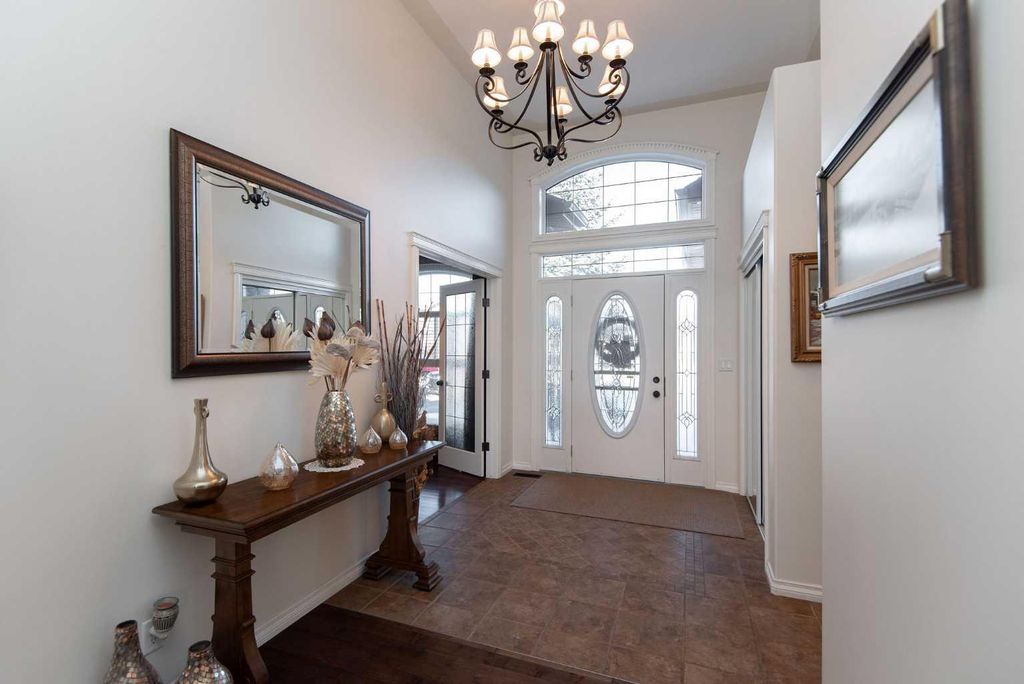 Photo of 15 Volk Place, Red Deer, AB T4R 0E1 (MLS # A2286643)