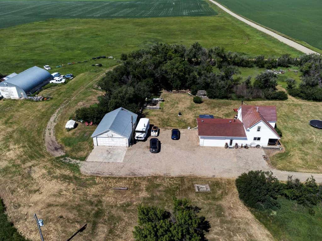 Photo of 234005 TWP RD 164, Rural Vulcan County, AB T0L 2B0 (MLS # A2326169)