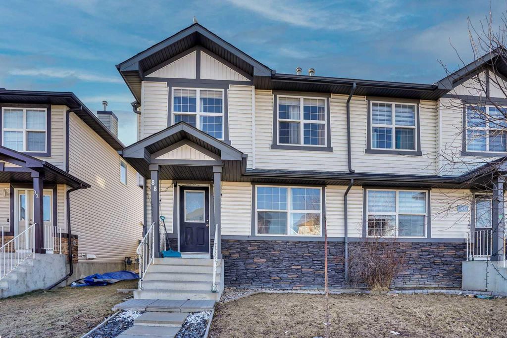 Photo of 88 saddlebrook Common NE, Calgary, AB T3J 0J6 (MLS # A2287470)