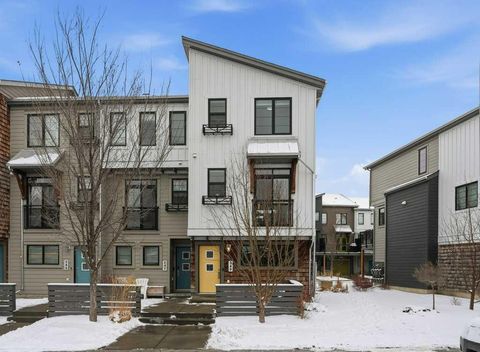 Property photo of 349 Walden Drive Se, Calgary, AB T2x 0r3