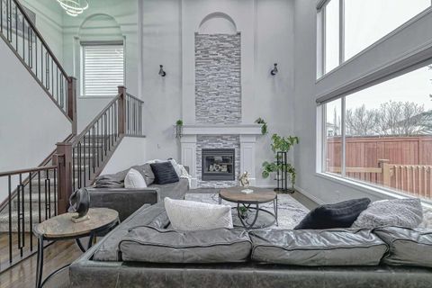 Photo of 187 Kincora Drive NW, Calgary, AB T3R 1L8 (MLS # A2302683)