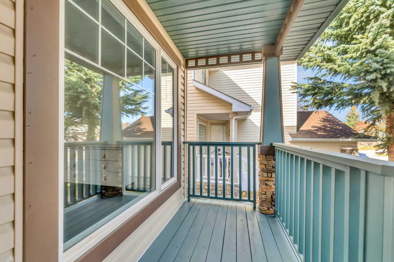 338 Panamount Drive NW