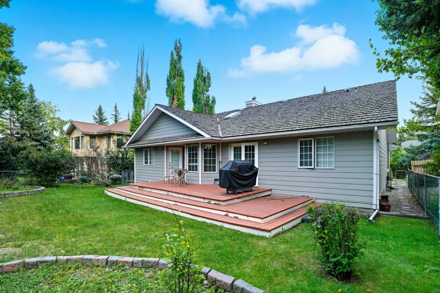 1552 Evergreen Hill SW