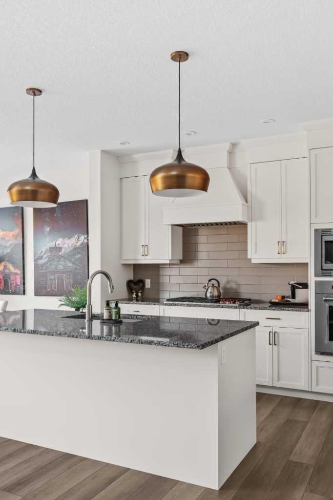 24 Cranbrook Cape SE