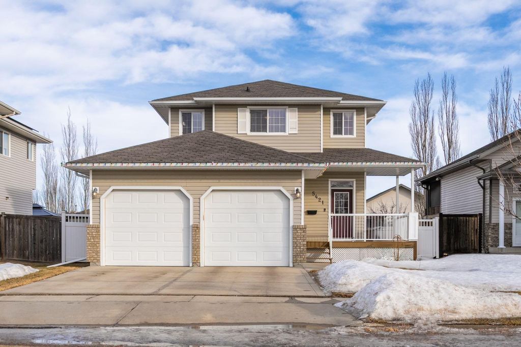 Photo of 5421 60 Street, Camrose, AB T4V 4G9 (MLS # A2286572)