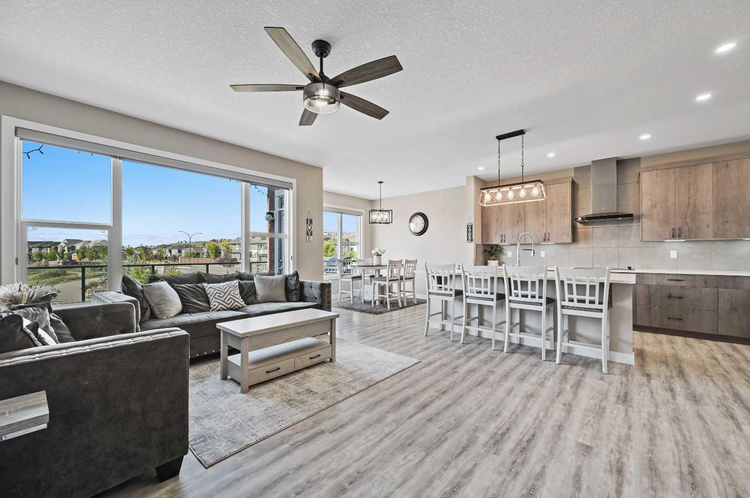 13 Cranbrook Cove SE