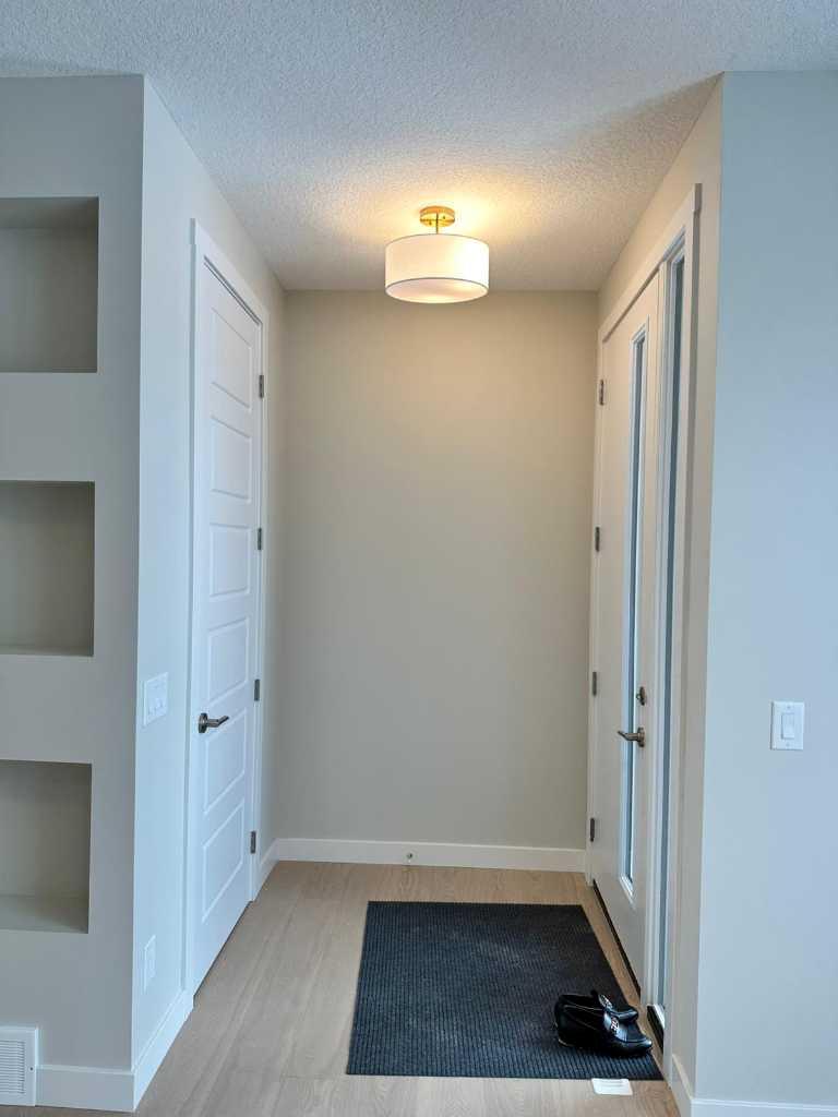 373 Waterford Boulevard